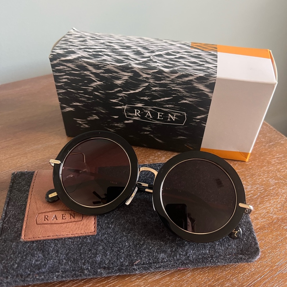 RAEN optics Naomi Sunglasses NEW!